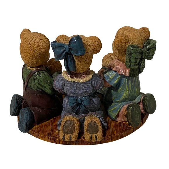 Vintage 90s Young Berry Hill Bears Worshiping Family Figurine Christian Ceramic - Picture 3 of 5